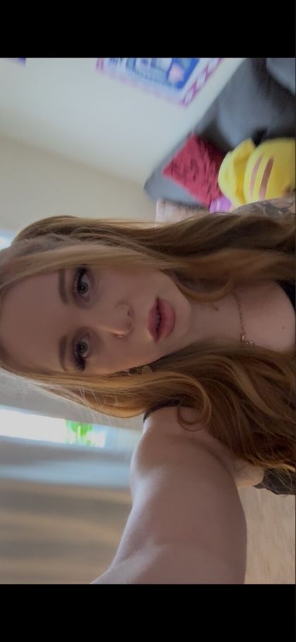 scxrletsaige OnlyFans picture