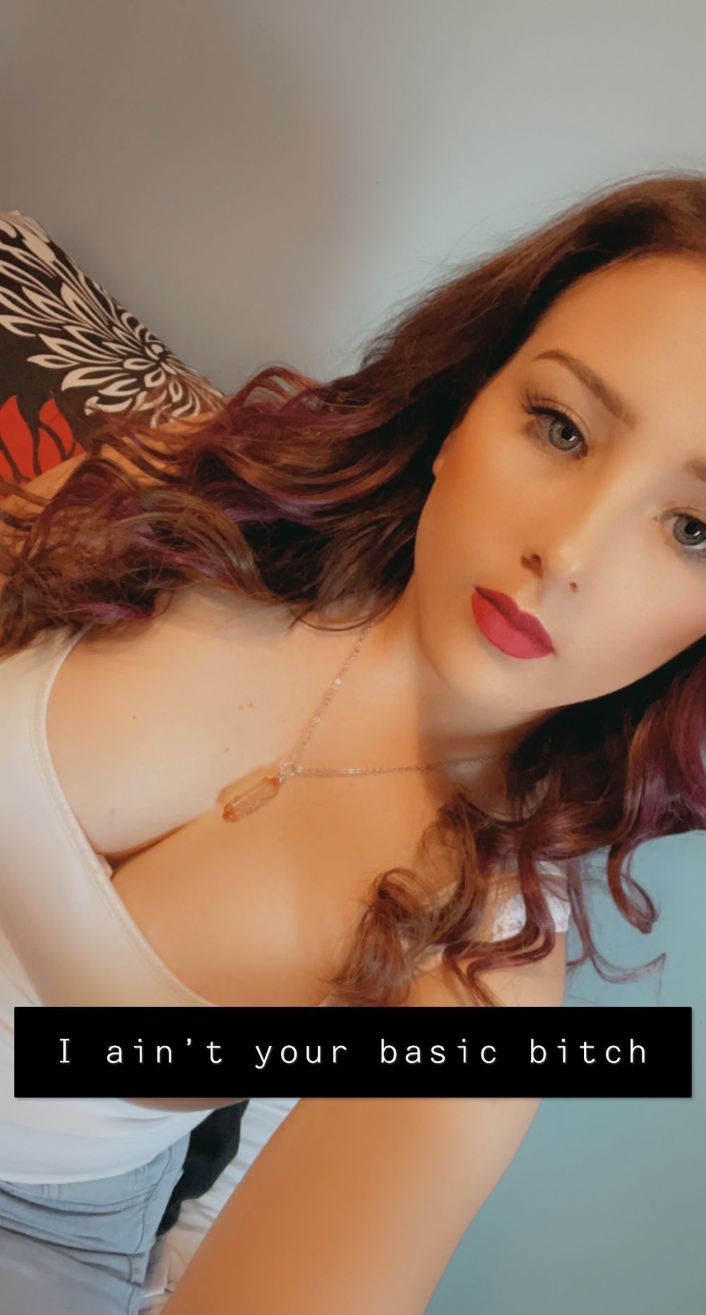yoursexysecret198 OnlyFans profile picture