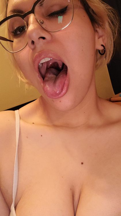 mommyfromtheblacklagoon OnlyFans picture