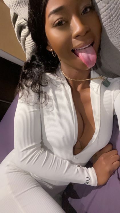 crystaltoy OnlyFans picture