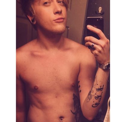 maxwellstone OnlyFans picture