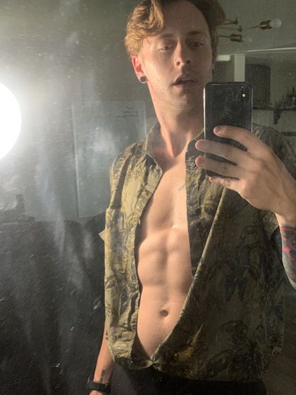 royzacson OnlyFans picture