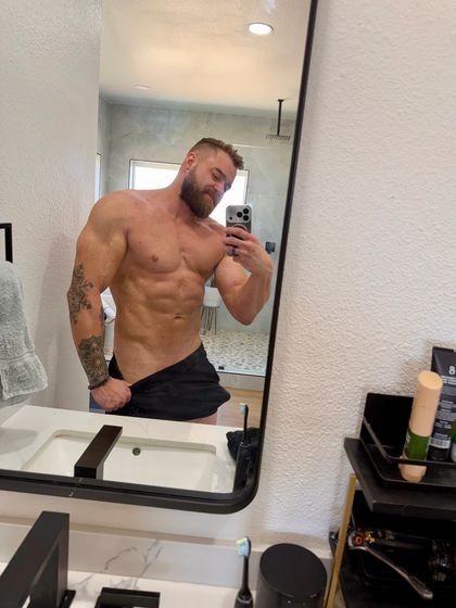 colinhart OnlyFans picture