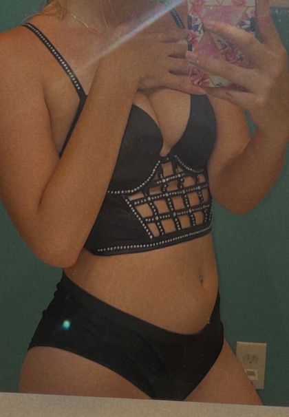 optimisticgirl420 OnlyFans picture
