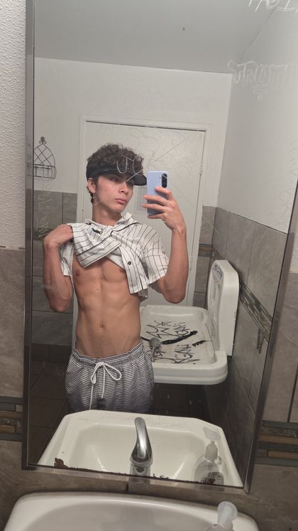 kirbycuzwhynot OnlyFans picture