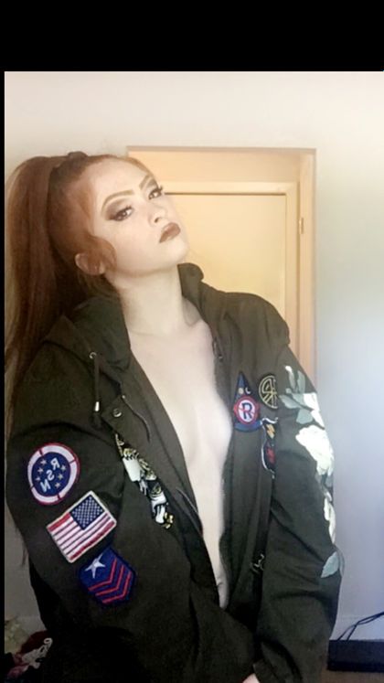 redbaddiee4200 OnlyFans picture
