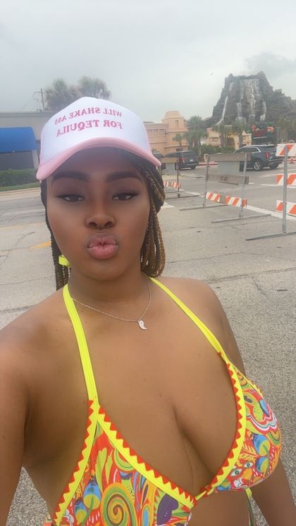 lei_lani_b OnlyFans picture