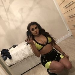 Best Lilkylie OnlyFans Accounts | FansMetrics.com