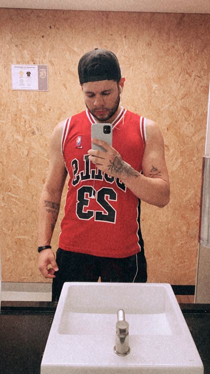 u77148606 OnlyFans picture