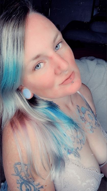 twiztedangelz OnlyFans picture