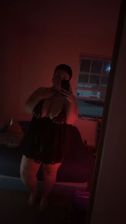 serenitysmokeof OnlyFans picture