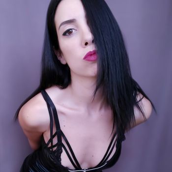 MissDarkNoisia