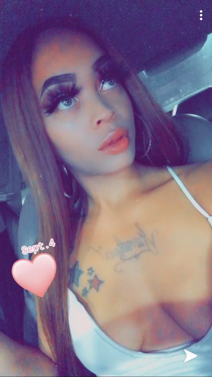 honeyyycomplexion OnlyFans picture