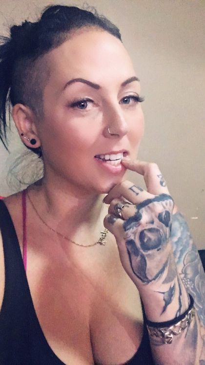 scarlettoverkill4 OnlyFans picture