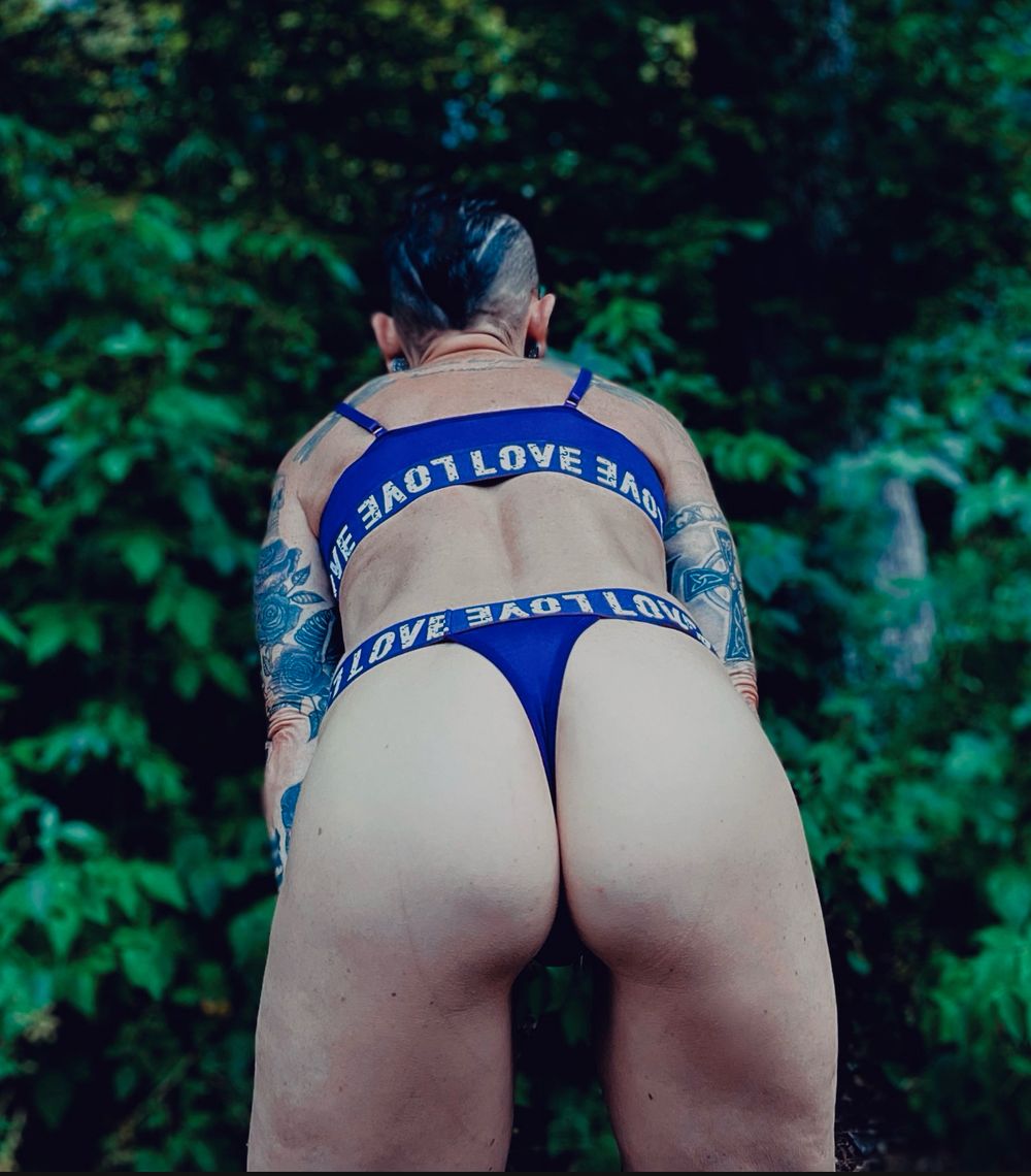 trinity57 OnlyFans profile picture
