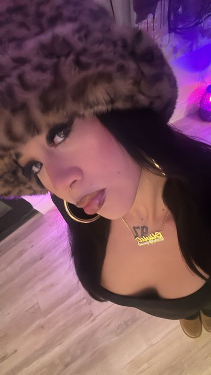 thatonecargirl222 OnlyFans picture