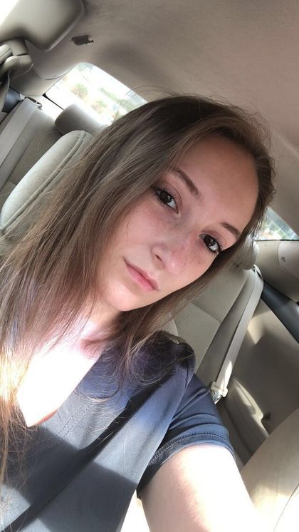 buzzinshybee OnlyFans picture