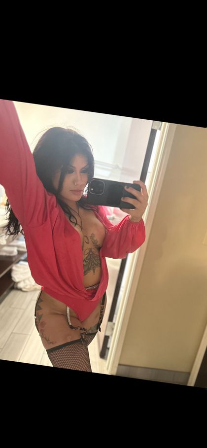 nevaehsworld OnlyFans picture