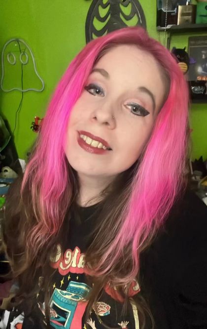 sarastrasza OnlyFans picture