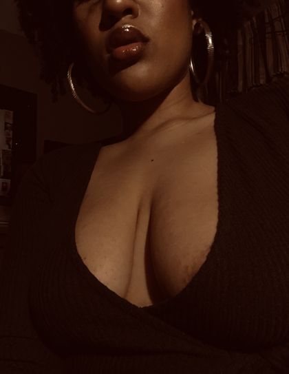 elanicole OnlyFans picture