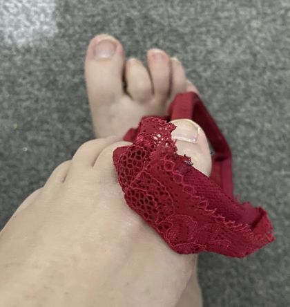 just_my_feet_uk OnlyFans picture