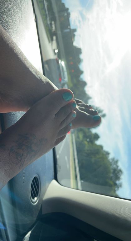 prettyfeetnae2 OnlyFans picture