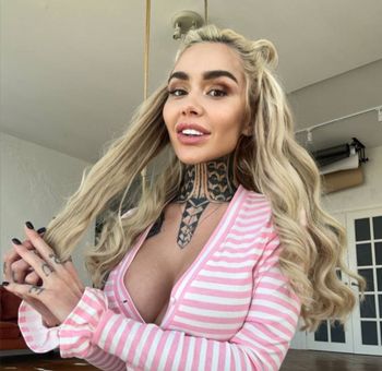 YOUR MIA