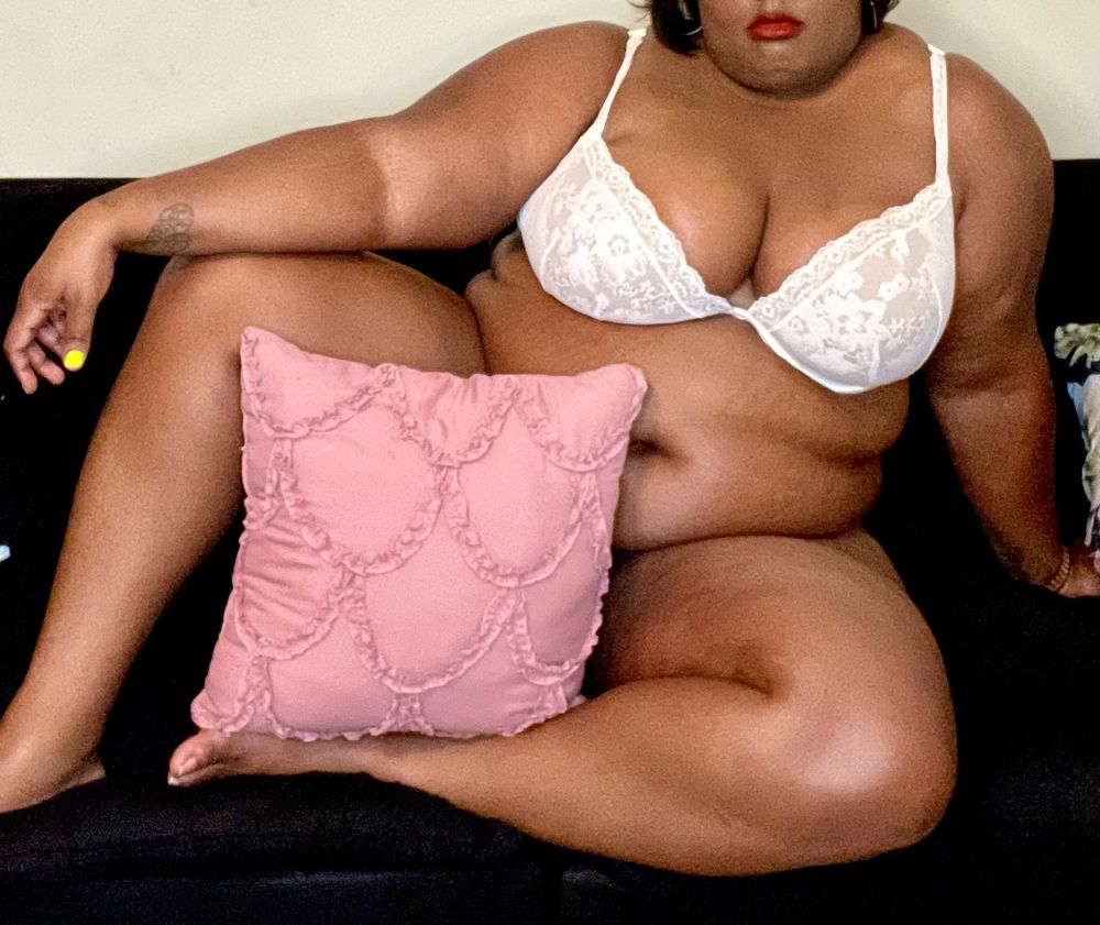 tarajisimone OnlyFans profile picture