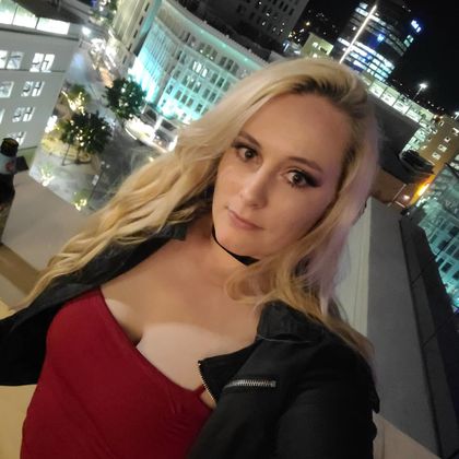 naughtyhousewife101 OnlyFans picture