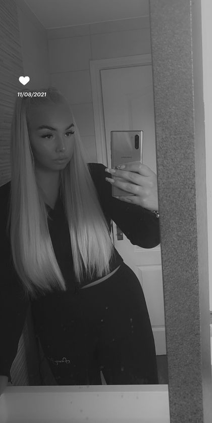 Best Hot Juicyjas OnlyFans Accounts | FansMetrics.com