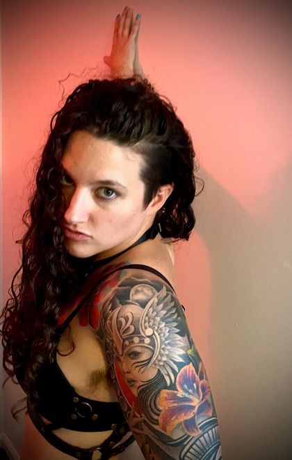 queenrosefreya OnlyFans picture