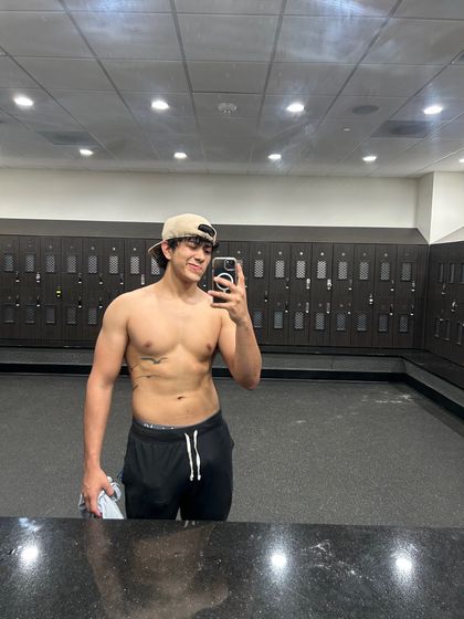 emaanuel212 OnlyFans picture