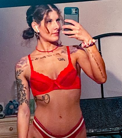 celinethexxx OnlyFans picture