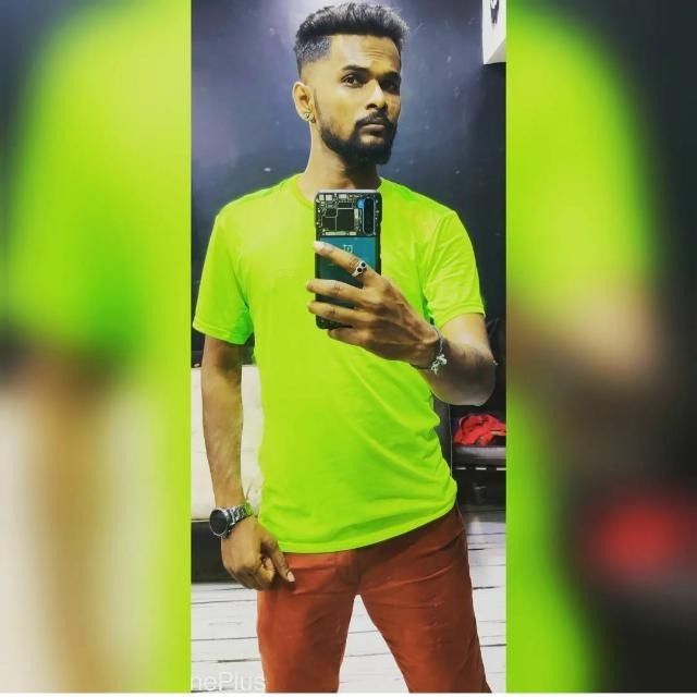 indianbrat OnlyFans profile picture