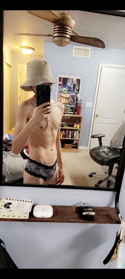 cobyluxe OnlyFans picture