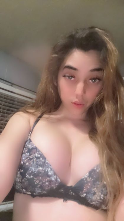 allyleee1738 OnlyFans picture