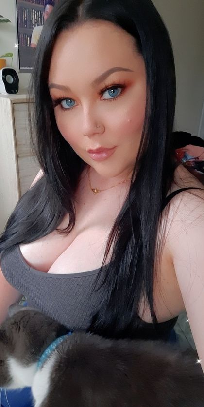 lilnaya OnlyFans picture