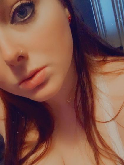 emb10 OnlyFans picture