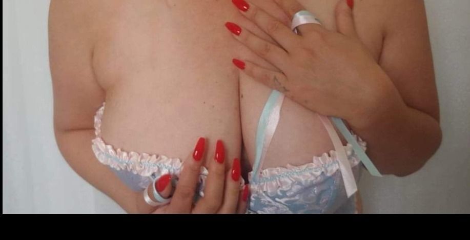 sneak_tease OnlyFans profile picture