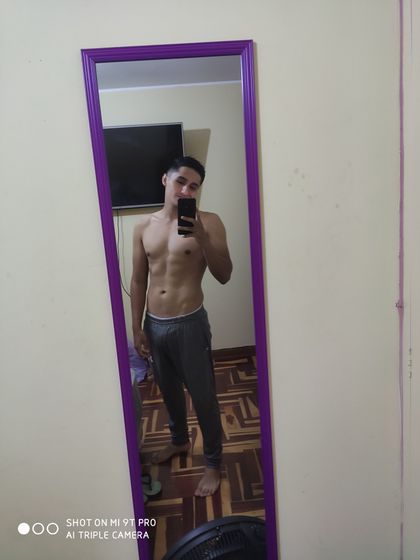 pinedo17 OnlyFans picture