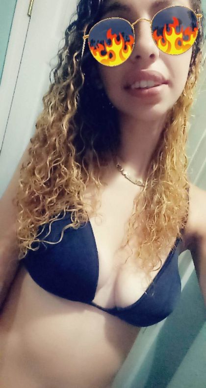 ahmazinaymee OnlyFans picture
