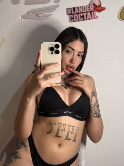 carolinaramirezz OnlyFans picture