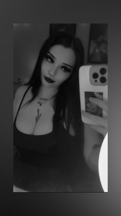 angelvamp04 OnlyFans picture