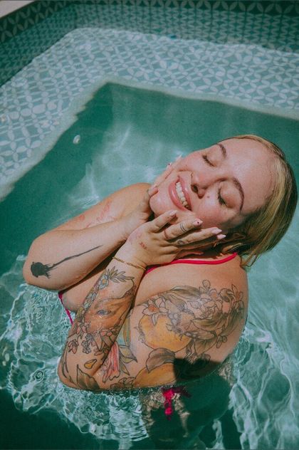 aliceblush OnlyFans picture