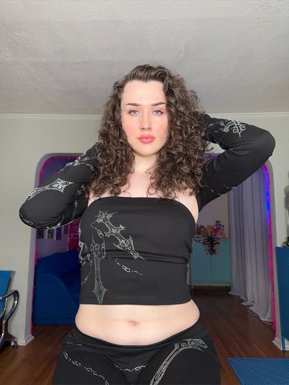 hazellush OnlyFans picture