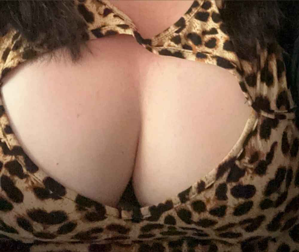 prettyeyesthickthighs20 OnlyFans profile picture
