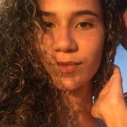Ingrid Thaís