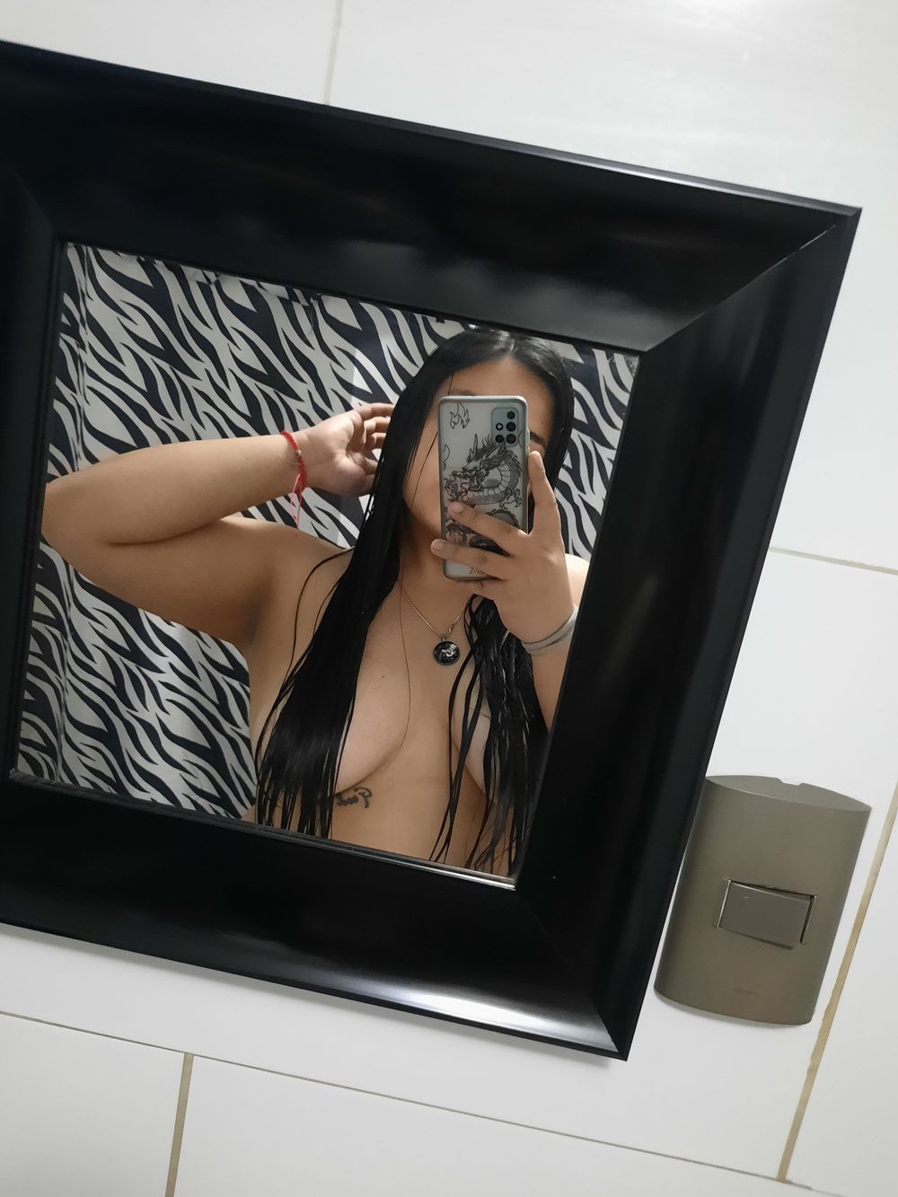 lelee.sv OnlyFans profile picture