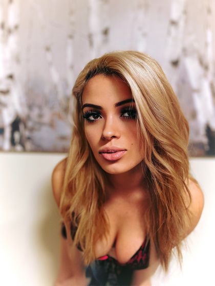 freakswithrings OnlyFans picture