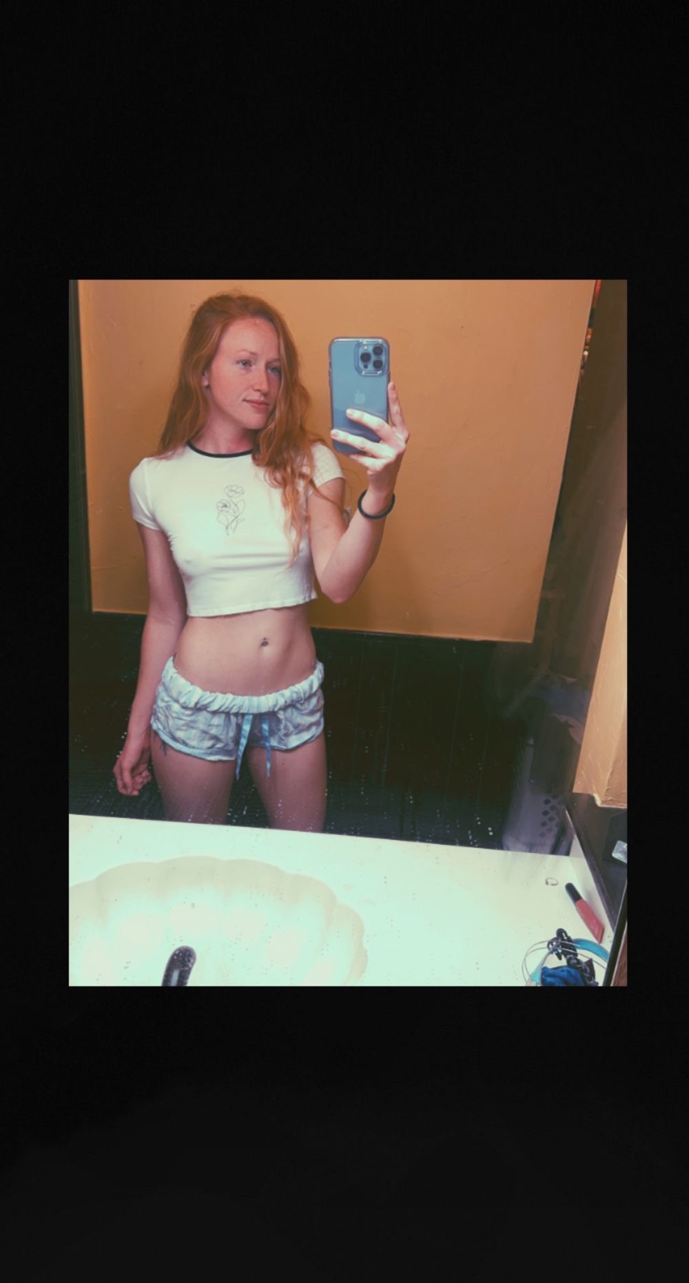 lovelylaceyhere OnlyFans profile picture